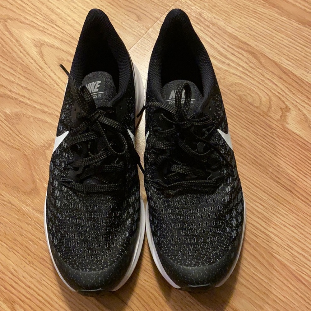 Nike 200M Pegasus 35